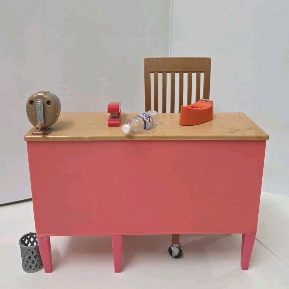 Our Generation Doll Awesome Academy Teacher's Desk w Chair + Desk Accessories